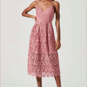 Astr the Label pink midi dress